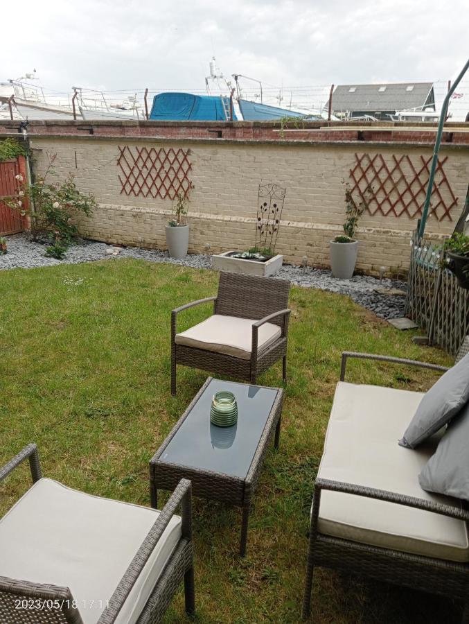 Apartment Beautiful Marina With Private Garden, Flexible Bedrooms With Zip & Link Beds Gosport