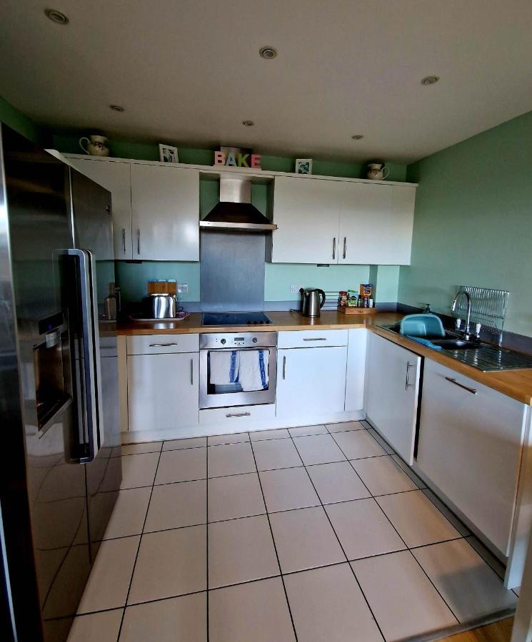 Beautiful Marina With Private Garden, Flexible Bedrooms With Zip & Link Beds Apartamento Gosport